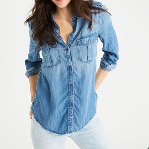 American Eagle Boyfriend Fit Denim Blouse